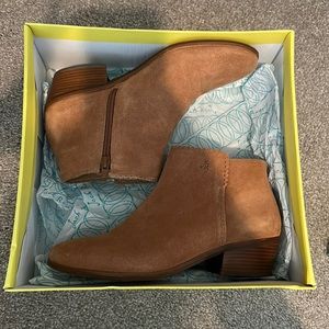 Jack Rogers Bailee Suede Booties Size 7.5